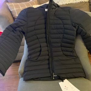 NWT lululemon Pack It Down Jacket